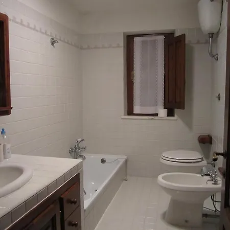 Casette Degli Avi Holiday home *