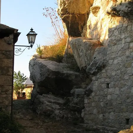 Casette Degli Avi